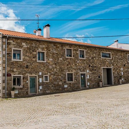 Casas Campo Cimo Da Quinta Hotel Miranda do Douro Ngoại thất bức ảnh