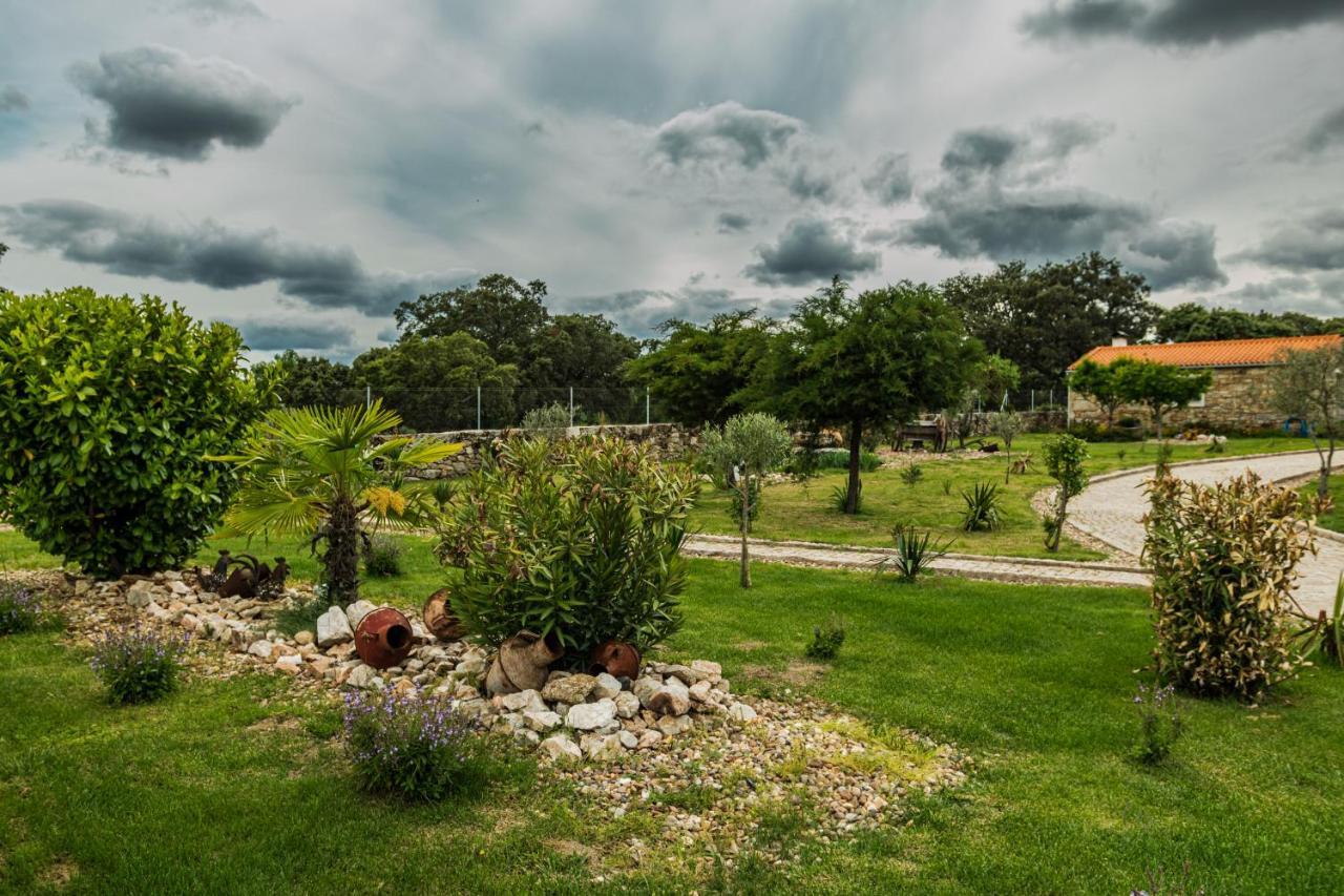 Casas Campo Cimo Da Quinta Hotel Miranda do Douro Ngoại thất bức ảnh